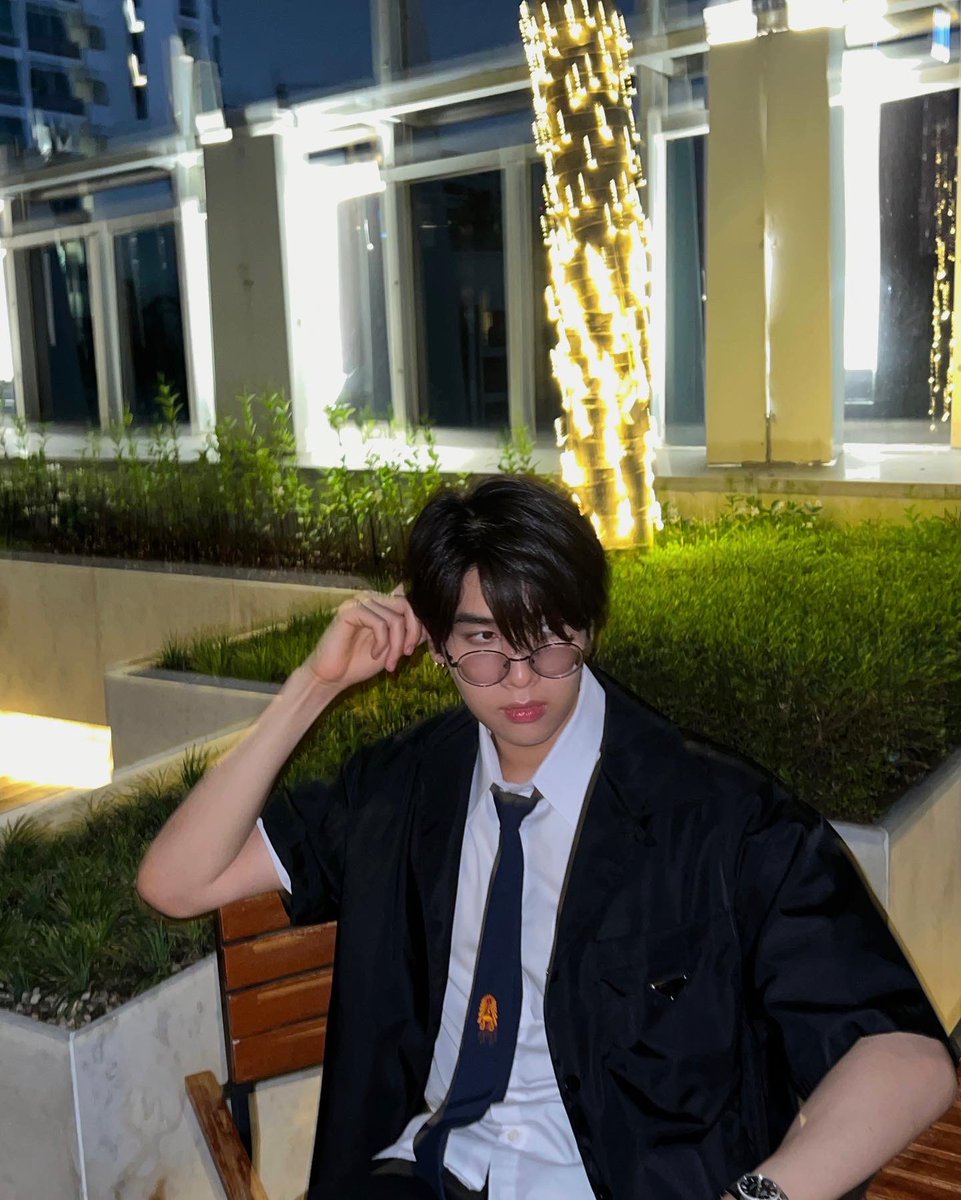 dunknatachai's tweet photo. เริ่มติวได้ยัง https://t.co/T0Rt1PGYoN