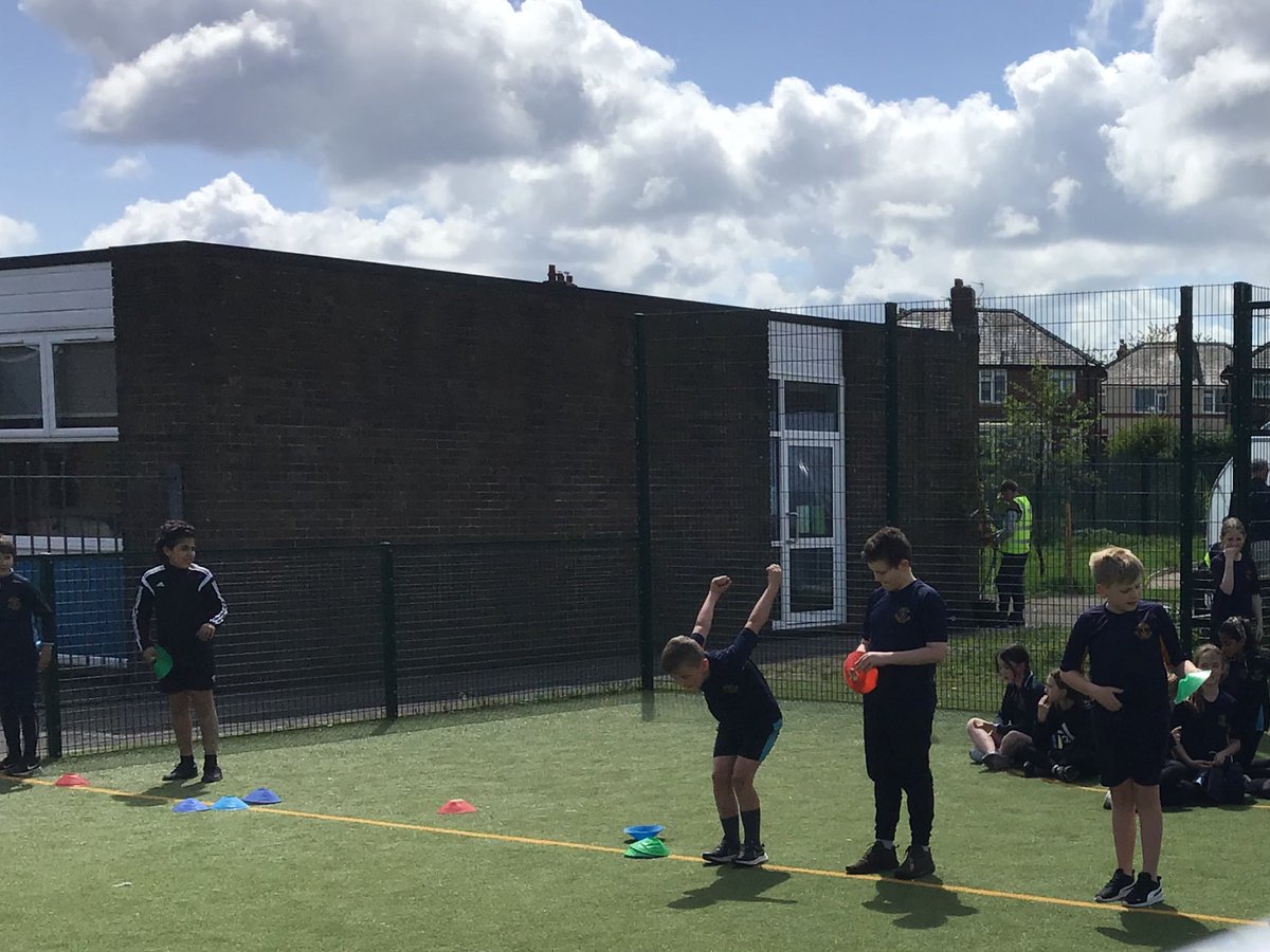 @stmariesyear5 tweet media