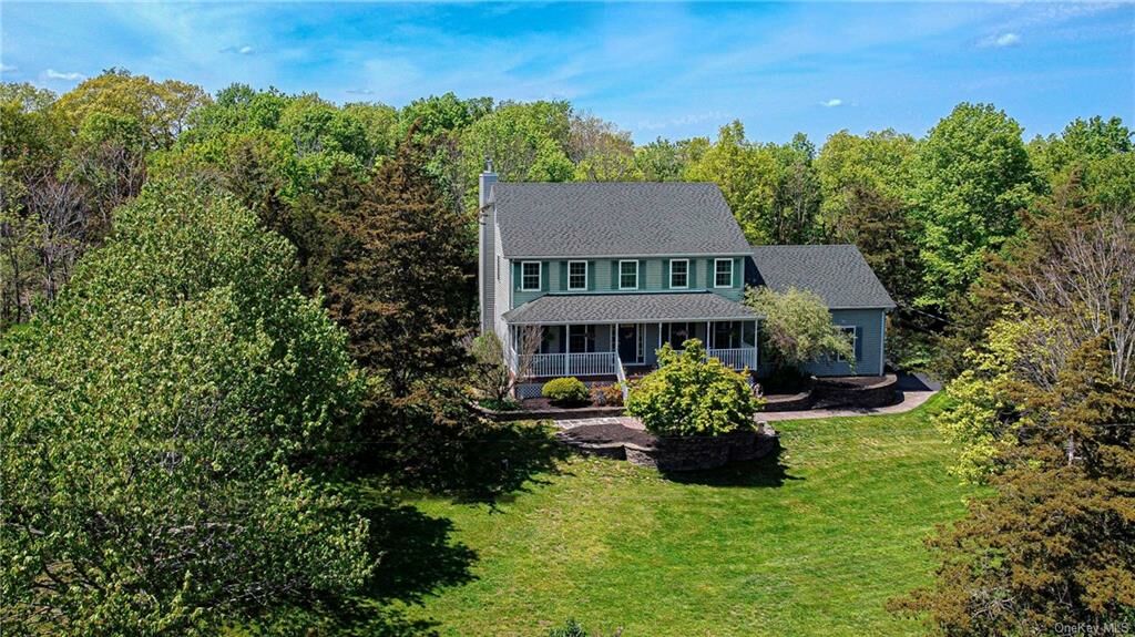 ✨ NEW LISTING!!! ✨
📍 82 Hardscrabble Road Chester, NY 10918
🏡 Listed by: Tammy Scotto
💲💲 $639,000
tinyurl.com/2qhx2odw
Privacy, Peace, Tranquility
#bhgre #expectbetter #newlistings #newlistingalert #listingalert #newproperties #newhome #buyer #homebuyer #homesforsale