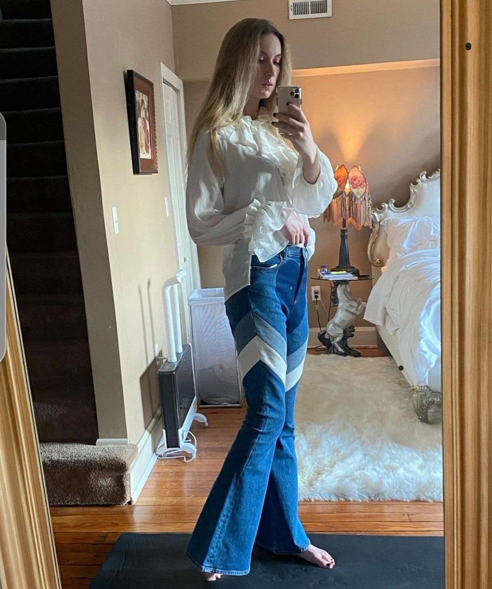 Jaysea93's tweet photo. NO CHEATING. Your last saved celebrity photo/gif is your therapist. Who is it? Let the healing begin.
I'm feeling pretty good about this:
#contrapoints https://t.co/B47AEzzgbo