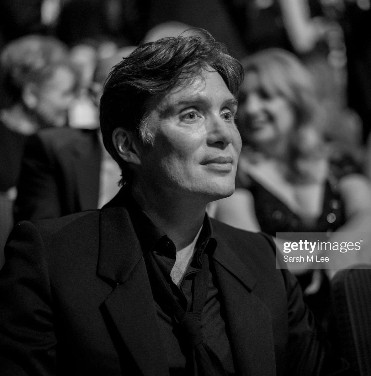 So pretty 🤍🖤

#CillianMurphy #BAFTATVAwards