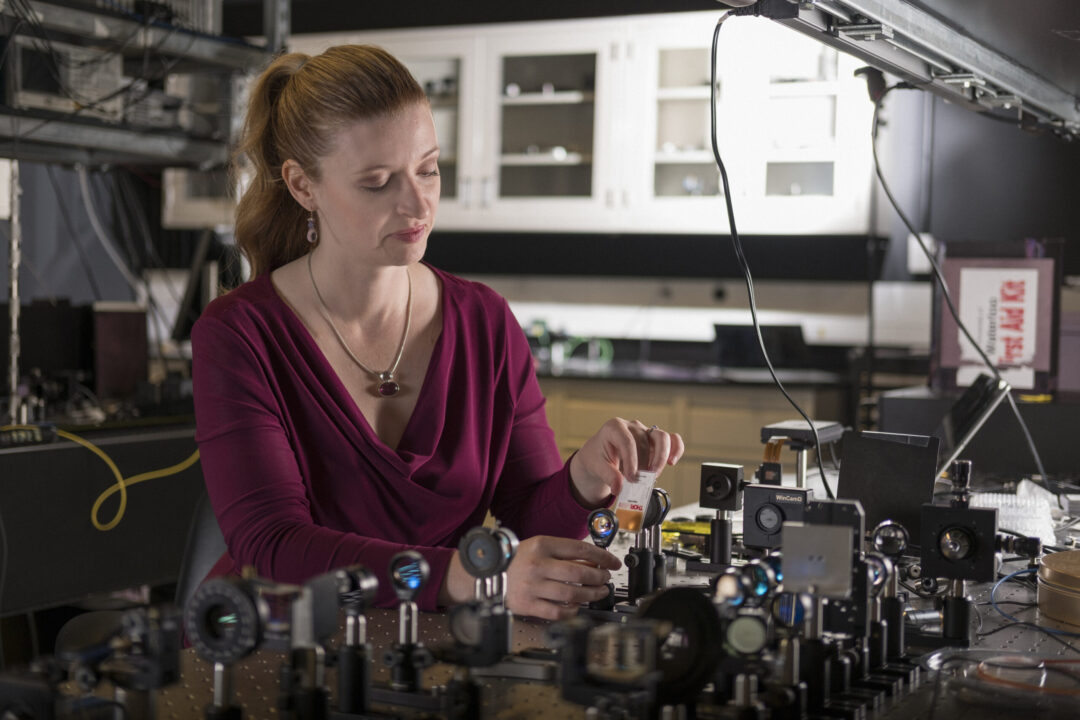 Quantum Tech (@_quantumtech) on Twitter photo Tomorrow at 11:30am ET, celebrate the International Day of Light with IQC's Dr. Katanya Kuntz & <a href="/EBTSOYP/">ExploringByTheSeat - Find us on BlueSky</a> live on YouTube!
Learn how individual particles of light called photons can be used to keep our communication safe & secure.
Accessible for all age… Tomorrow at 11:30am ET, celebrate the International Day of Light with IQC's Dr. Katanya Kuntz & <a href="/EBTSOYP/">ExploringByTheSeat - Find us on BlueSky</a> live on YouTube!
Learn how individual particles of light called photons can be used to keep our communication safe & secure.
Accessible for all age…