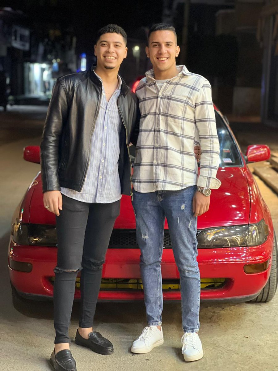 FaresMotaz4's tweet photo. كل سنهه وانت طيب ي اخويا❤️👬 https://t.co/rw0yZEdCcW