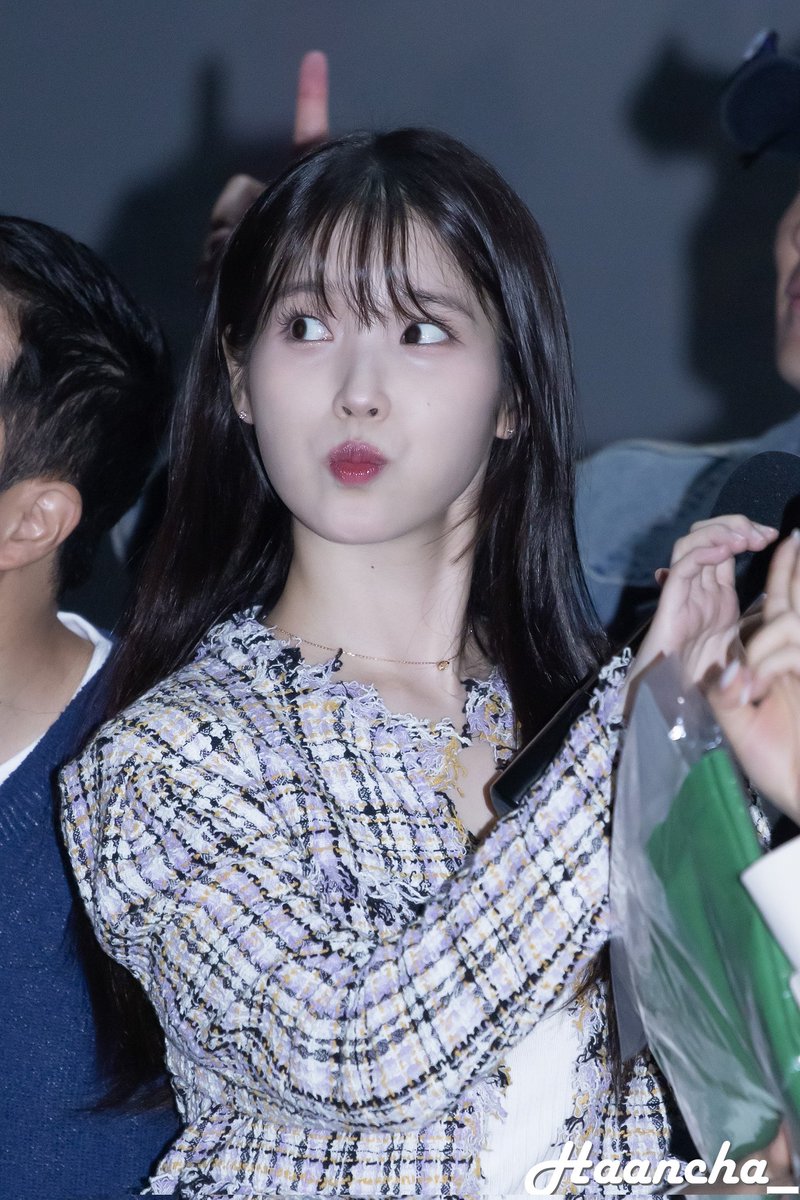 mingukiu's tweet photo. reply with the hashtags please!

#AlwaysDreamWithIU
#HAPPY_IU_DAY
#태어나줘서_사랑해_지은아 https://t.co/de5Vu1PxMO
