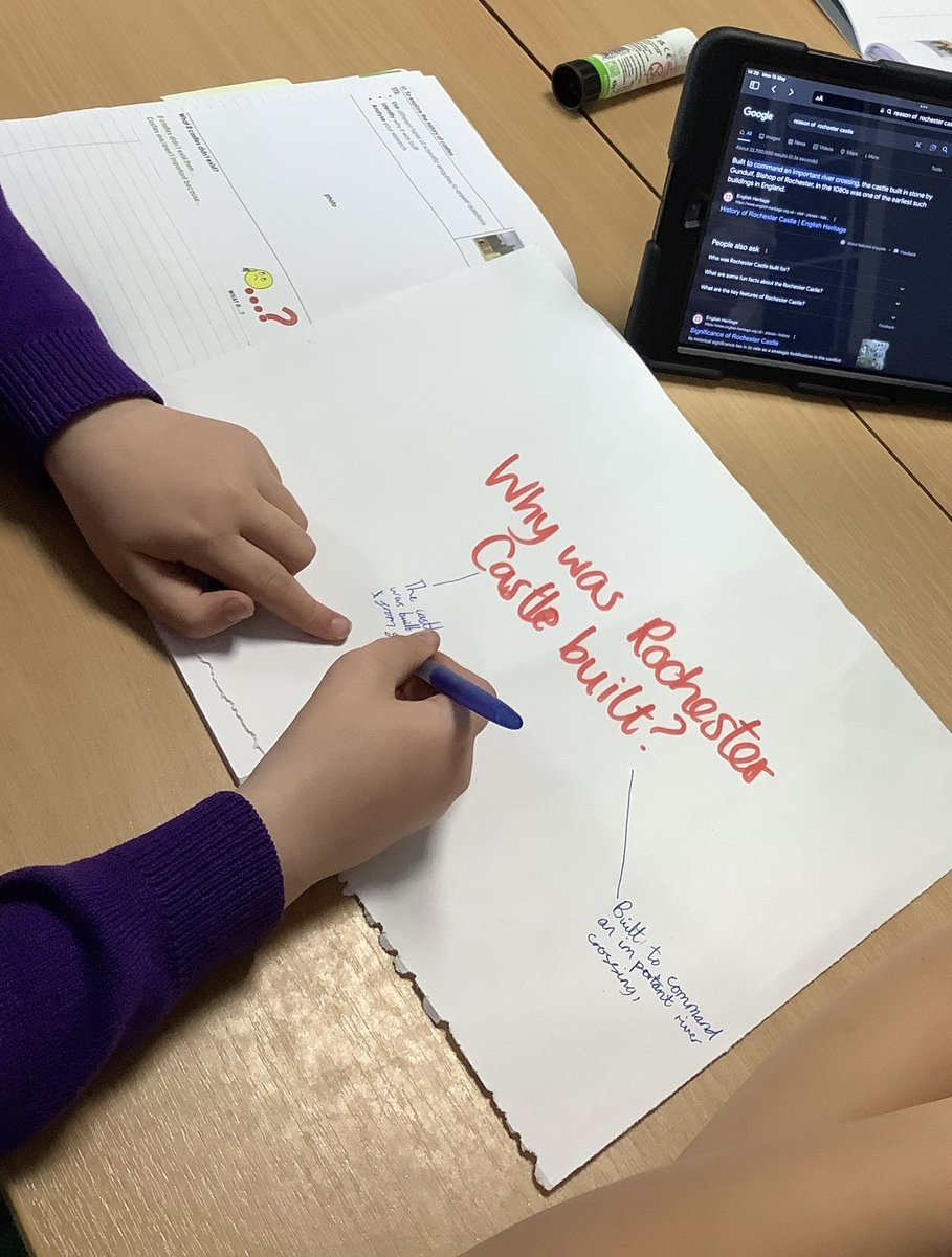 We’ve had great fun immersing into STEM week, researching the importance of castles in England. We found that our very own Rochester castle, was once bombarded with 40 fat pigs, set on fire, to force rebels to retreat! 💣💥🐷🏰<a href="/ScienceatElaine/">Elaine Science | Miss K</a> <a href="/PrimaryElaine/">Elaine Primary</a>