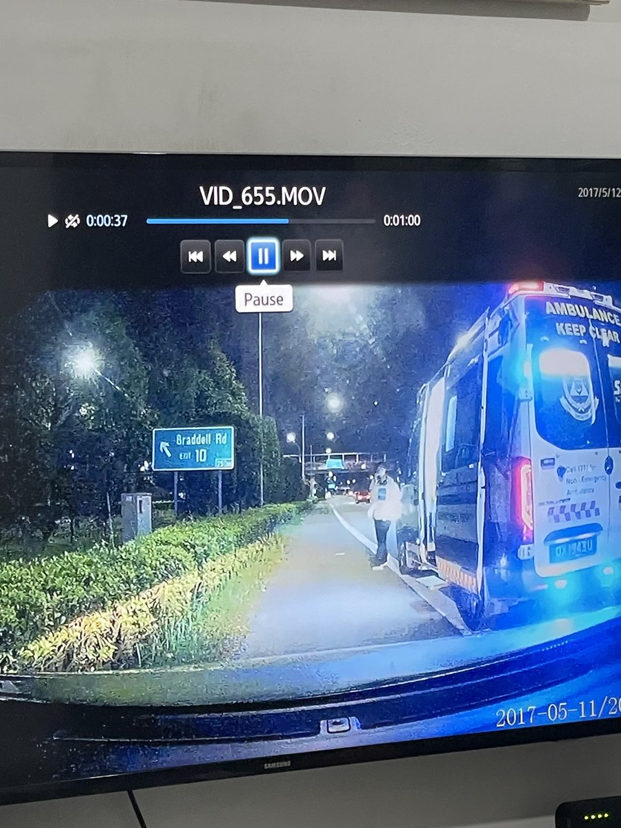 bpdmadu's tweet photo. Appeal for information regarding my fathers death. He was driving sometime early hours of 13 May from orchard to Hougang. He stopped the car at this exit and had 2 young-ish passengers

If anyone has any info please dm me or message 96637863

(Date on video not accurate) https://t.co/1bxj6q0Kkq