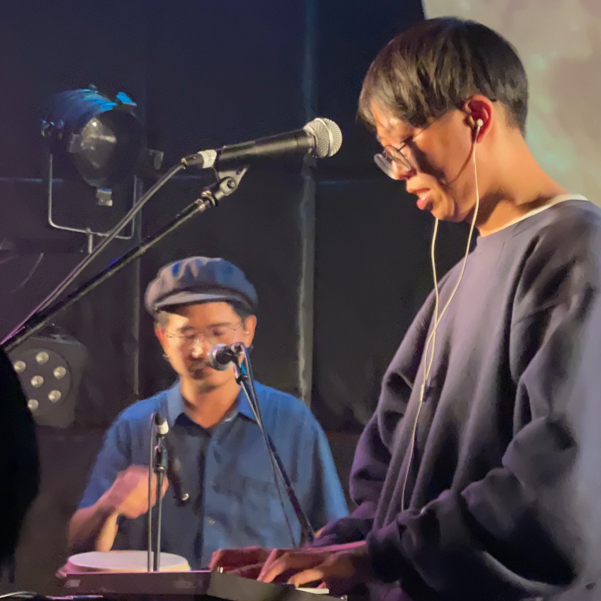 nzm_tw's tweet photo. 台湾のインディロックバンド #everfor のライブ、13曲+ワンモアまでやってくれた。あまりに良すぎな内容だったので、もう週末なんじゃないかな?と思ってる。
@EverforTaiwan https://t.co/Vt6yf7Eu9R