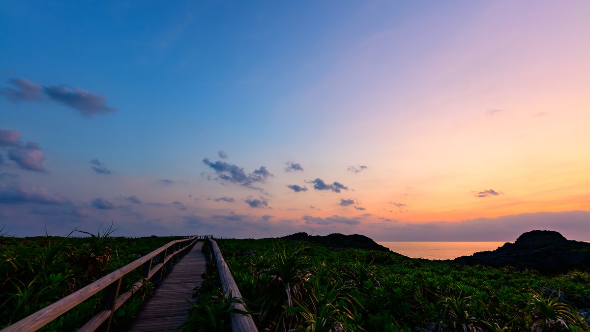 沖縄県・宮古島『伊良部の通り池』夕日風景沖縄東京カメラ部キリトリ世界ファインダー越しの私の世界sunsetlandscapephotographyNikonjapanKANI_filter📸Z8買っちゃった😎