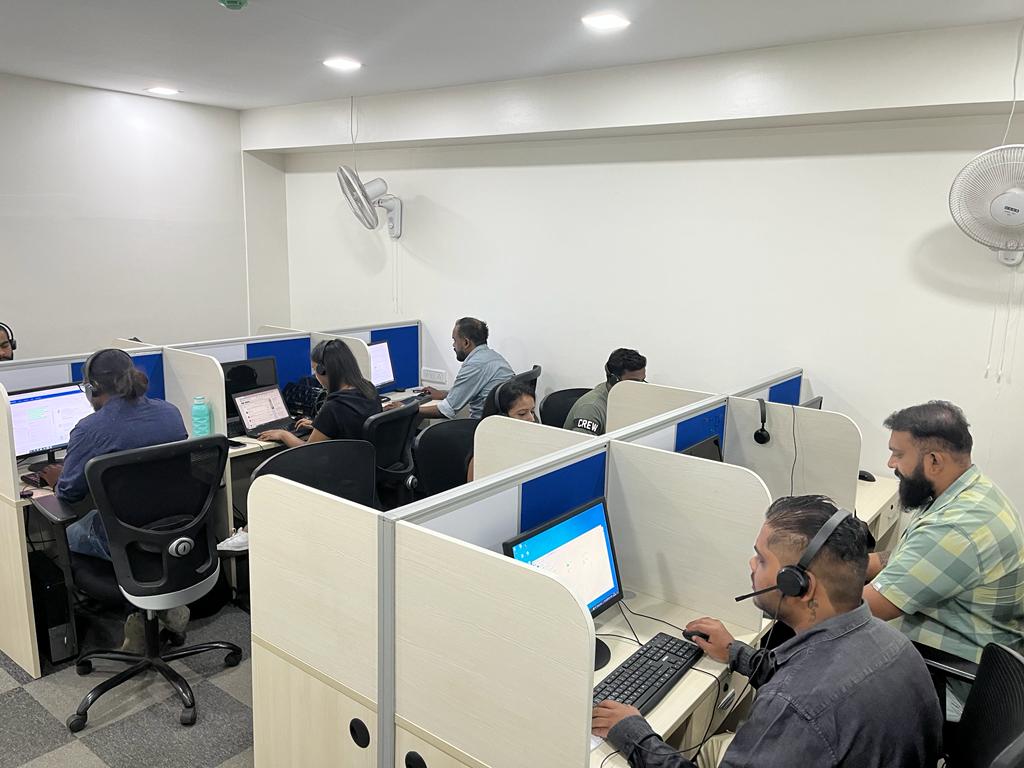 magefunnel's tweet photo. Our team is so dedicated, they'd work even if we didn't pay them. But we do, because they're worth it. 😉😉

#teamwork #dedication #workhardplayhard #weloveourjobs #team https://t.co/rF4uAoKnSN