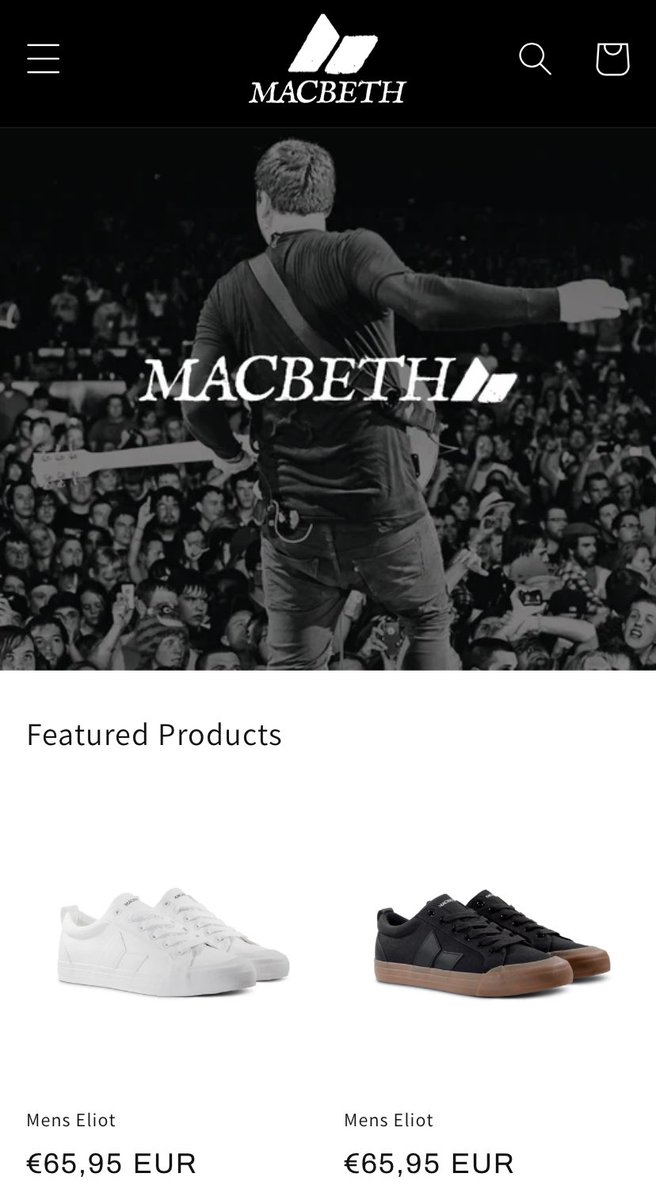 blink182italia's tweet photo. Macbeth is back!

👟 https://t.co/HbofFkr9EB 👟 https://t.co/ojgB13FuaZ