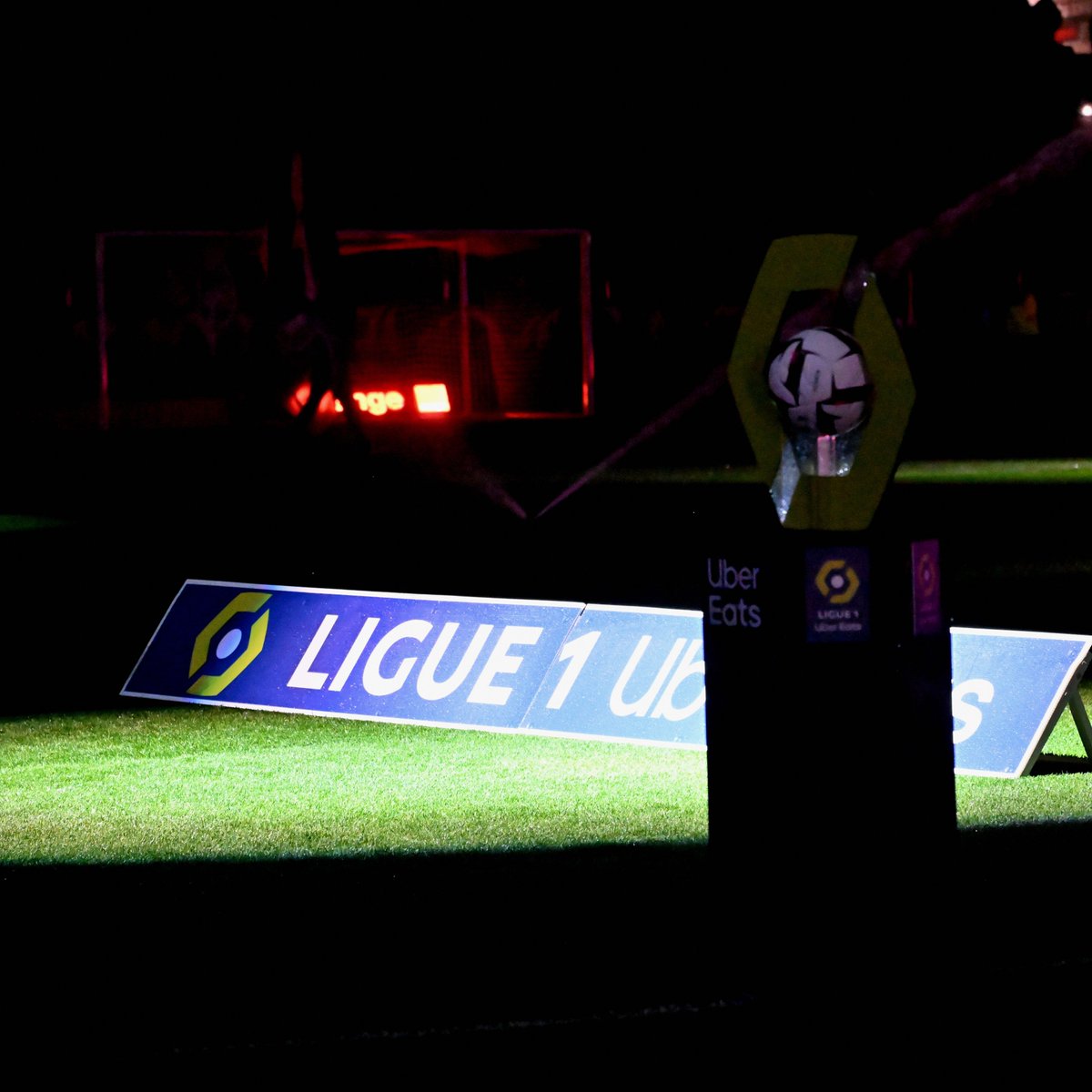 🇫🇷 La Ligue 1 2022-23 se termine bientôt
📒 L'heure est au bilan
🖋 Vote pour le meilleur joueur de chaque club
▶ Un club par jour jusqu'au 3 juin et la 38e journée.

👇 C'est parti 👇