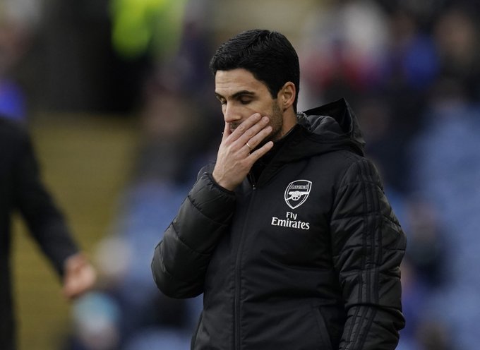 FootyAccums's tweet photo. No Premier League club has topped the league at the halfway point of the season and NOT won the league more times than Arsenal, who have done this four times.

😬😬😬 https://t.co/vmCDXS9i0E