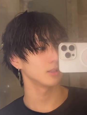 sunooboniito's tweet photo. Wonie                |        Yang Jungwon https://t.co/j5Di7CAnp0