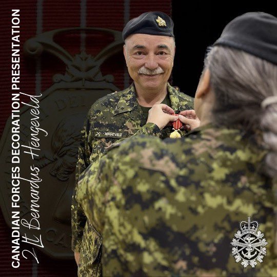 329RCACC's tweet photo. 329 CFHSTC Royal Canadian Army Cadet Corps congratulates 2Lt Bernardus (Ben) Hengeveld on receiving his Canadian Forces Decoration on 4 May 2023.
Bravo Zulu, Ben!
#329Proud #329healthysafeengaged #CanadianForcesDecoration #medals #achievement #awards #recognition #BravoZulu https://t.co/Q1sb6CqeUO