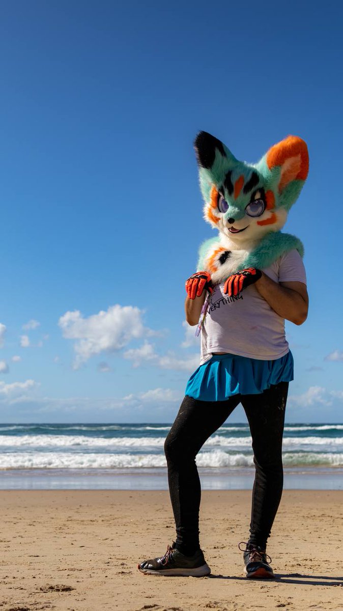 DustyFox626's tweet photo. Got to attend furdu on Saturday and Sunday, had so much fun seeing friends I haven't seen since last year 

📷 @ChipsOtter https://t.co/2V2PZLV0R8