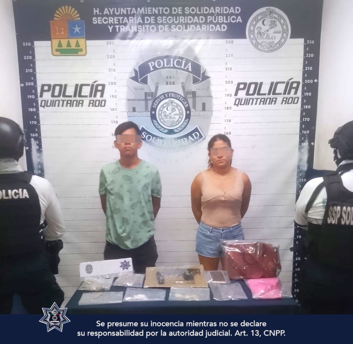 SSC_PDC's tweet photo. Policía Municipal de Solidaridad da duro golpe al narcomenudeo y aseguran a 7 personas, 3 armas de fuego y diversos posibles narcóticos en 3 casos distintos: en la colonia Los Pájaros, la colonia Zazil Ha y sobre la Quinta Avenida. https://t.co/eZJabzTEx7