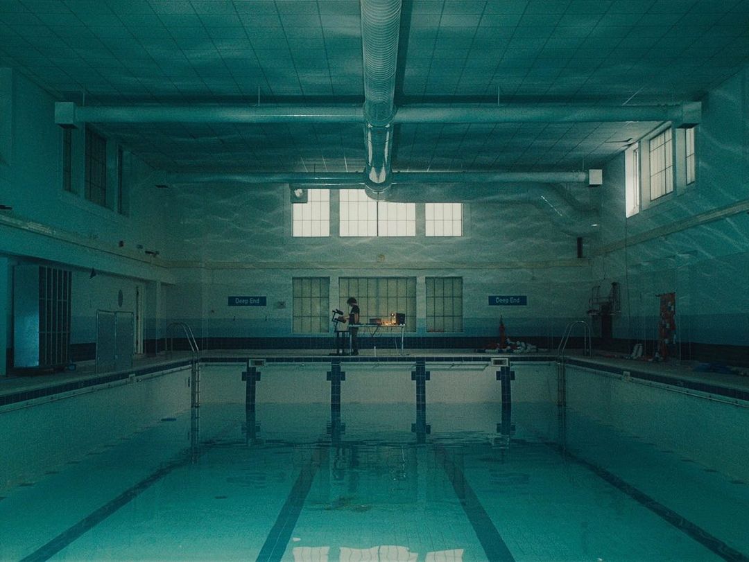 GenesisHire's tweet photo. Genesis Kit spotted on set with James Chegwyn, Sasha Freemind, Luca Piercey &amp; Nathan Sam Long 🎬📸🎥

Very excited to see more visually stunning work from this camp of visual artists. Watch this space!
#GenesisKit #GenesisHire #SpottedOnSet #Reflection #TheRegulator https://t.co/gQCTdurLFw