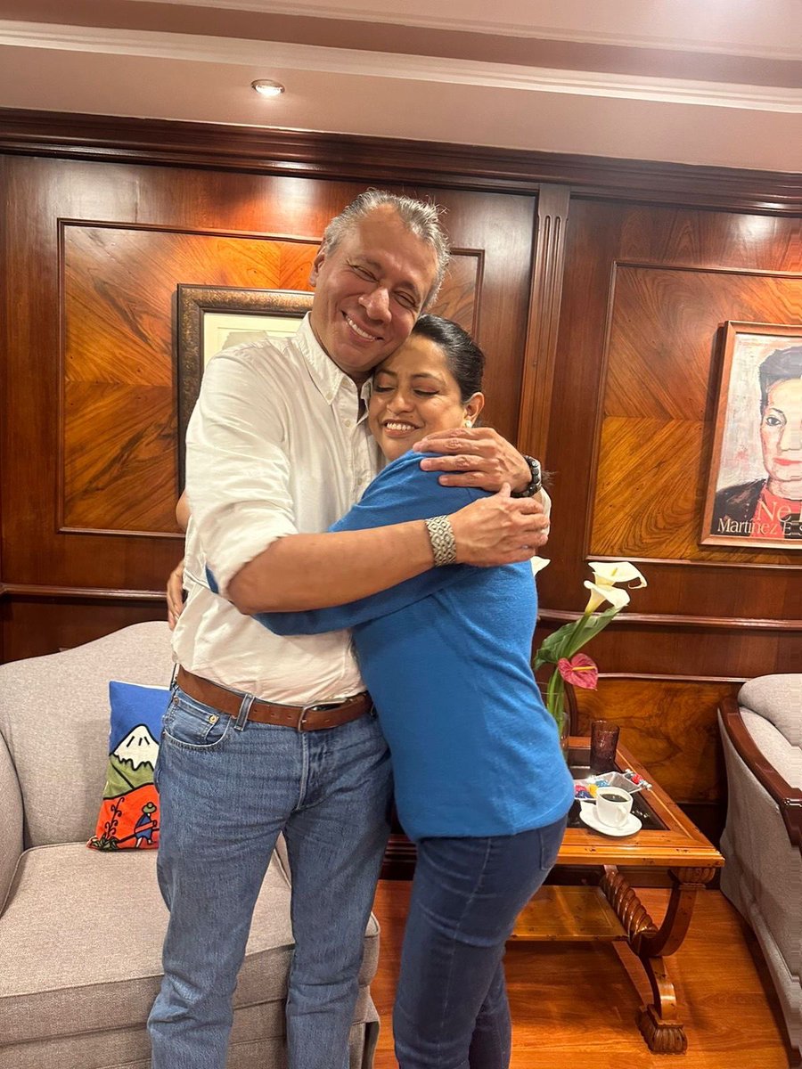Paola Pabón tweet media