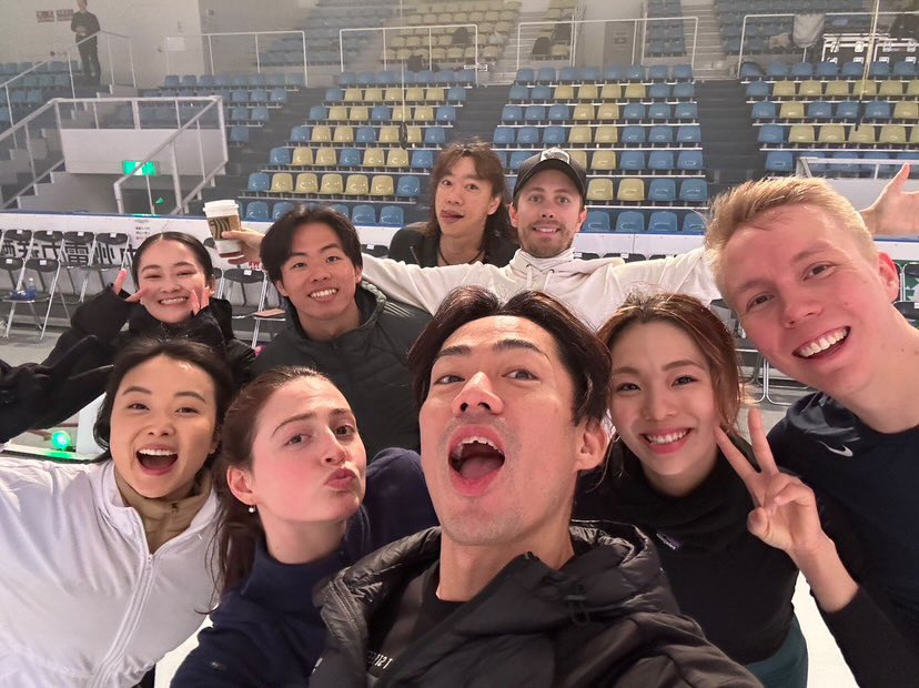 Yuraxmin's tweet photo. Ice Explosion 2023 p.2 ❤️ https://t.co/v1HSP09sYq