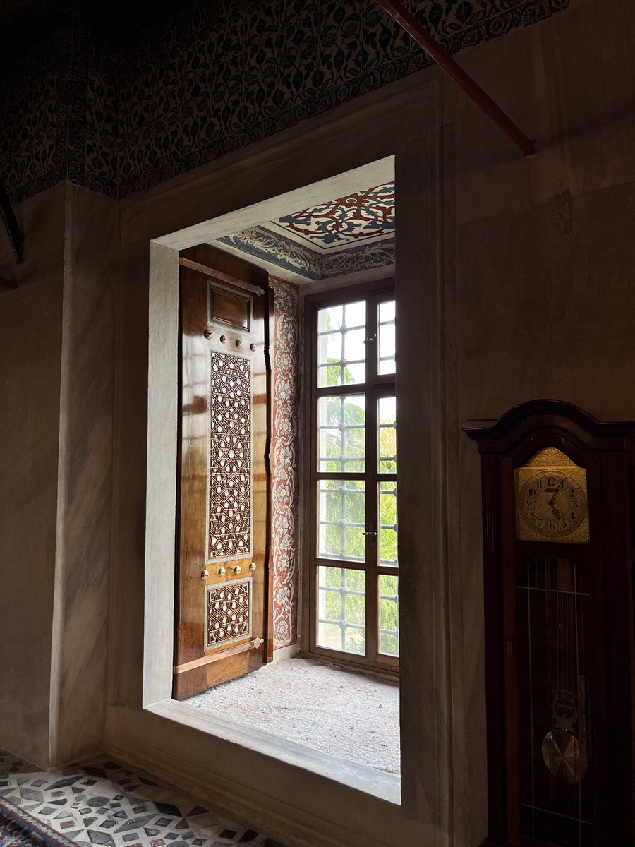 mhamdhsyn's tweet photo. sultanahmet camii ve renkleri https://t.co/BHZ76V4SzJ