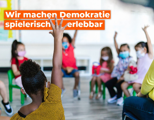 Sprachlos12's tweet photo. Von wann glauben Sie stammt dieses Bild, dass zu einer Veranstaltung einlädt?
Genau: Ende Mai 2023!
Das sich dieser Verein jetzt auch gerade noch #Gesichtzeigen nennt setzt dem ganzen die Krone auf.
#Corona
#Coronisten
#Maskenwahn
https://t.co/kgAgmzkX7O https://t.co/V9t1QxDvnh