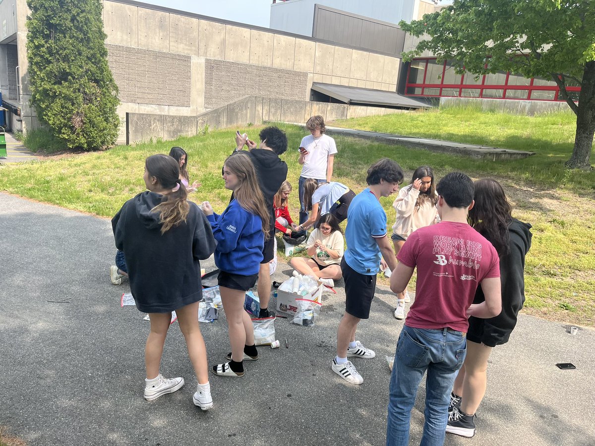 JillMacGraham's tweet photo. Putting everything we learned in AP Environmental Science this year to good use!! https://t.co/VaiVcMMfyk