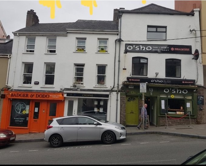 Turned down yet again for <a href="/corkcitycouncil/">Cork City Council</a> ACA grant. Don't know why I bother looking after <a href="/barrackstreet/">@barrackstreet</a> corner. #cork Ccc more interested in glass boxes and robot trees than doing anything to preserve the ancient city centre. Waste of space the lot of them!!! Disgusted!!