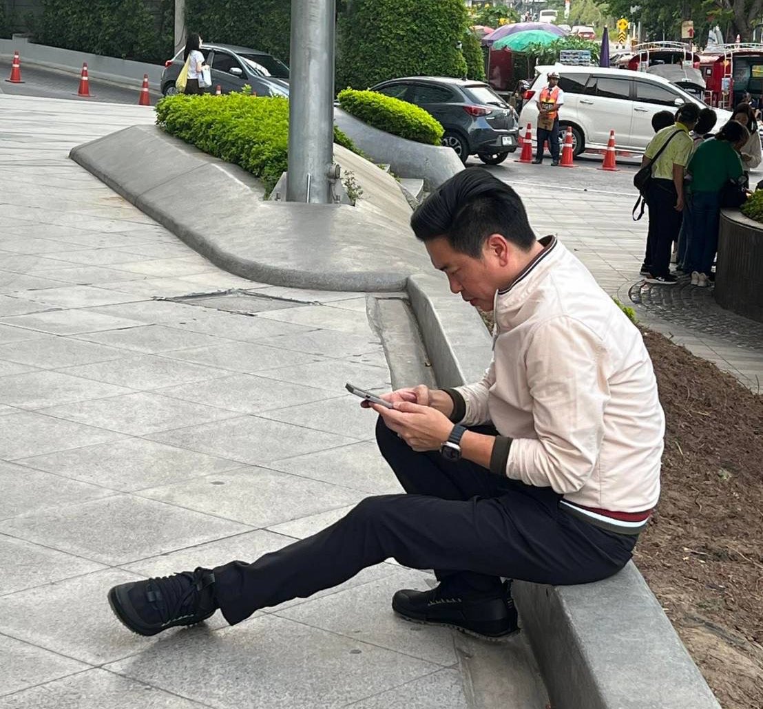 ซึมๆมึนๆงงๆ มีคลอบ้างมา 22 ชม. 

ยุติละครับกับความเศร้า ขอเดินหน้าต่อกับการทำงานเพื่อตอบแทนคุณเชียงใหม่ และขอทำต่อไปอย่างเต็มที่เพื่อไทย

เพื่อตอบแทนทุกคะแนนที่มอบให้ และขอรับใช้ทุกคนที่ไม่ได้กาให้เฉกเช่นกัน 

ขอ #ให้ท็อปดูแลเธอ ไม่ว่าจะเป็นเช่นไรก็ตาม