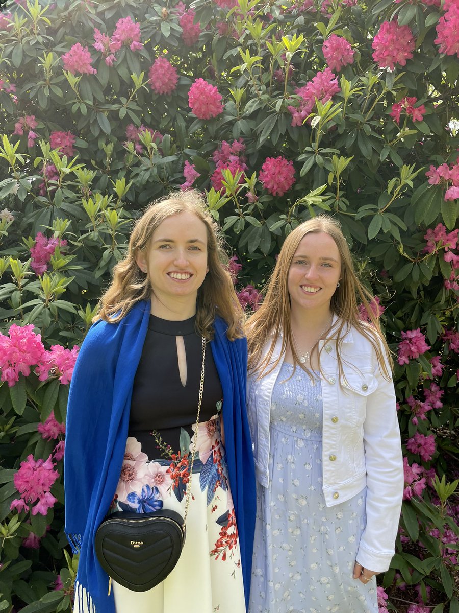 lucy_lvk's tweet photo. Both daughters getting their Gold presentation at Buckingham Palace. A family of Gold @DofE and meeting up with fellow @KimDofE https://t.co/2Bu5SLUUrC