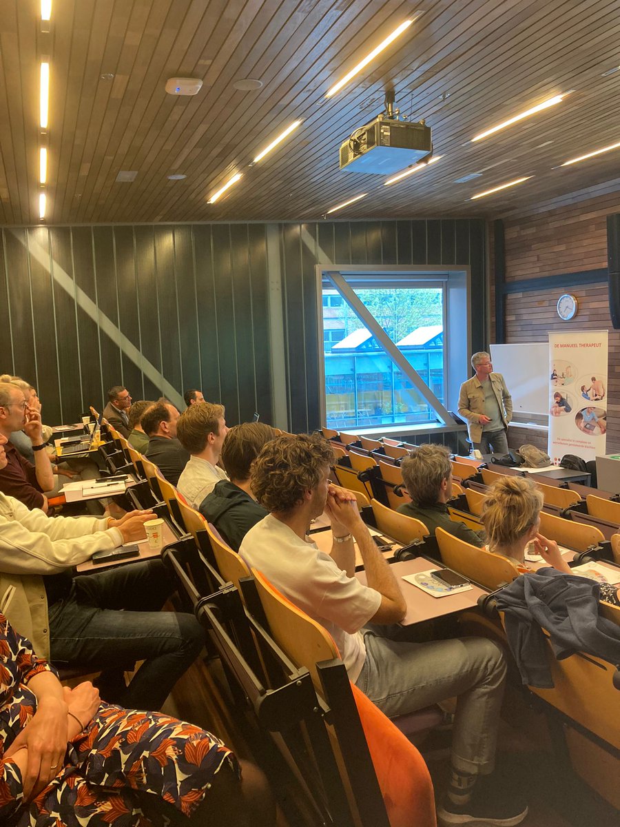 NVMT_NL's tweet photo. Je kunt er meteen mee aan de slag! Dat, en andere enthousiaste reacties, hoorden we vorige week. Over een week, op maandag 22 mei volgt het tweede Kennislab. Op de Hanzehogeschool Groningen in Groningen. Er zijn nog kaarten. https://t.co/YN3jYFbbDc

#kennislabNVMT #NVMT https://t.co/pfkH7yD5LU