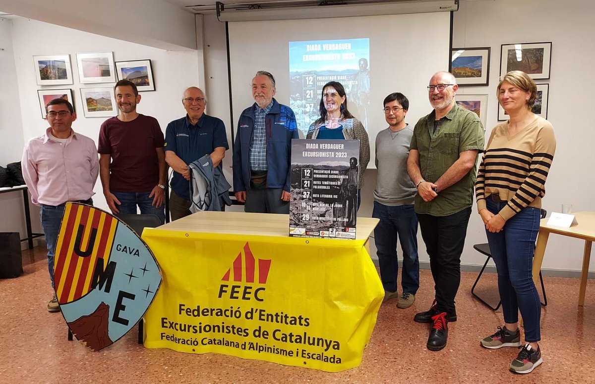 FEEC_cat's tweet photo. Tret de sortida a les jornades de Verdaguer excursionista a Gavà.
Coneix el calendari d'aquest 2023 i segueix la petjada de Verdaguer.
�� INFO ➡️https://t.co/5yB2ilNWZe
#sentlamuntanya #sommuntanya #somexcursionisme https://t.co/XpbSsaOZgt