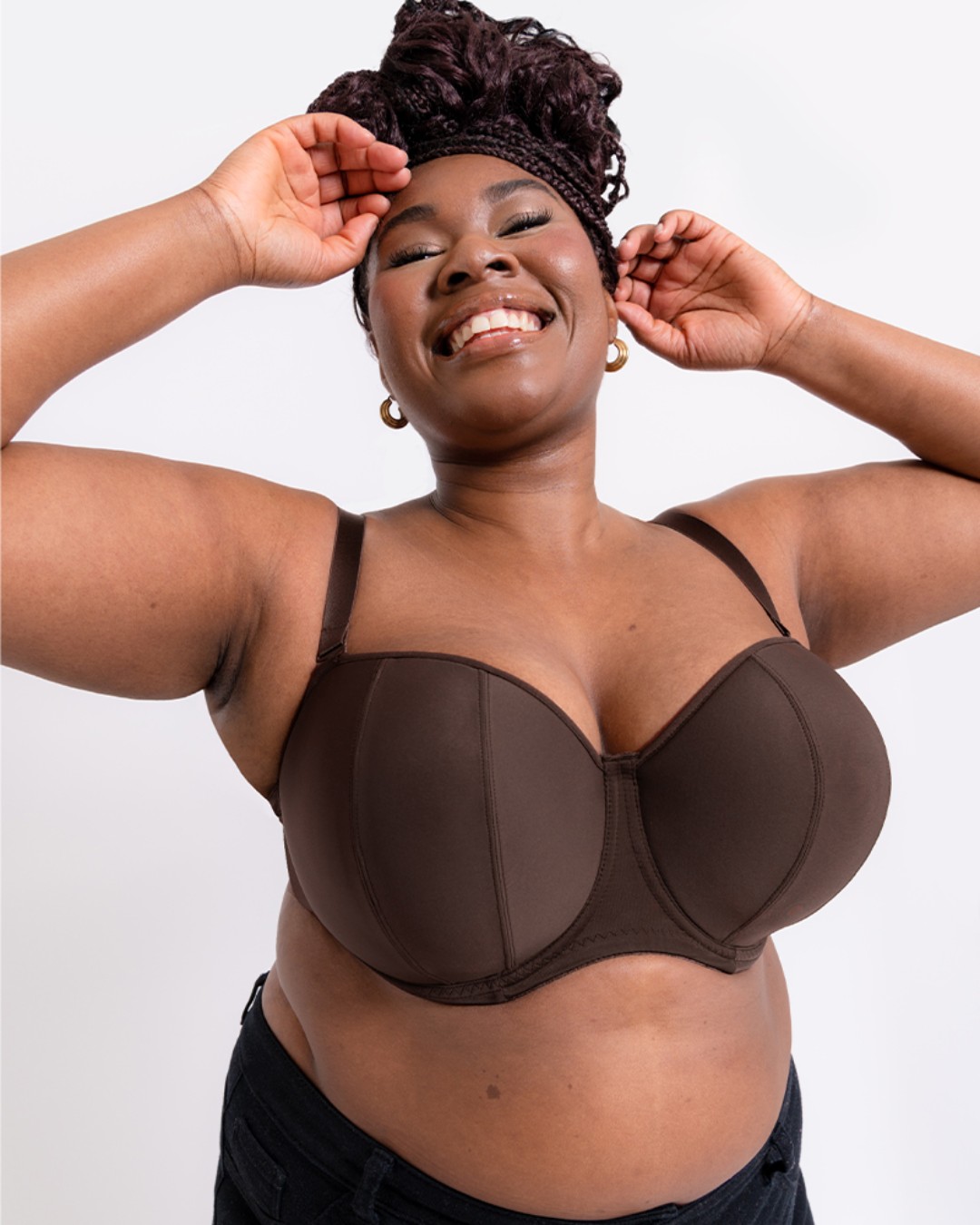 Curvy Kate  D-K Cup on X: Strapless szn got us smiling like ✨ Our  award-winning Luxe Strapless bra was made to support and uplift big boobs  without the worry of any