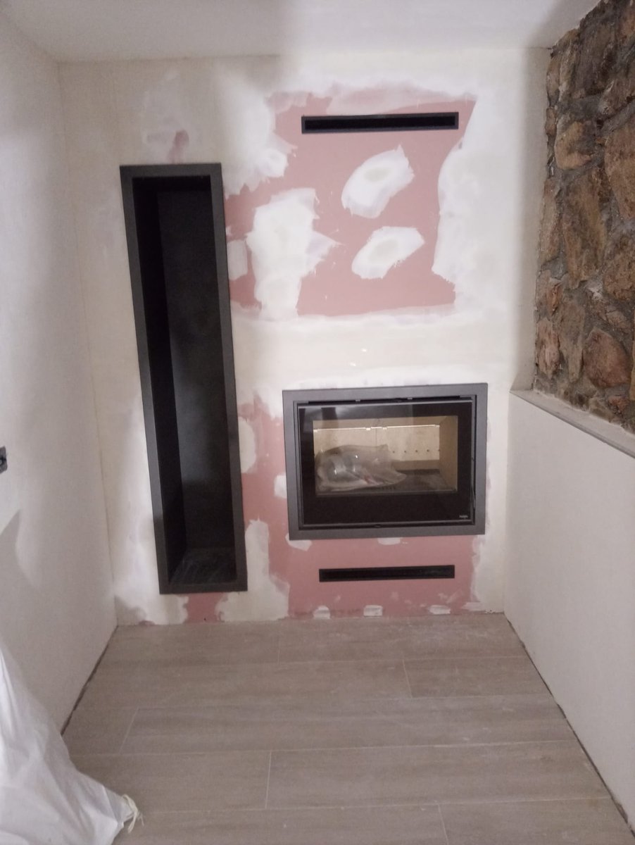 Chimeneasmolina's tweet photo. Carbel I-80 Vermiculita con leñero de @Chimeneasmolina https://t.co/dy6Qvkgqn0
