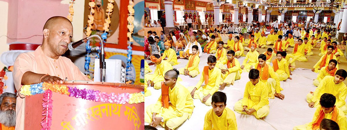 GorakhnathMndr's tweet photo. गोरक्षपीठाधीश्वर, महंत श्री @myogiadityanath जी महाराज ने श्री गोरखनाथ मंदिर परिसर स्थित महंत दिग्विजयनाथ स्मृति भवन में आज से आयोजित श्रीमद्भागवत कथा ज्ञानयज्ञ के शुभारंभ अवसर पर व्यासपीठ का पूजन किया।

महाराज जी ने कथा श्रवण करने हेतु पधारे श्रद्धालुओं को संबोधित भी किया। https://t.co/3tRQBC8f9J
