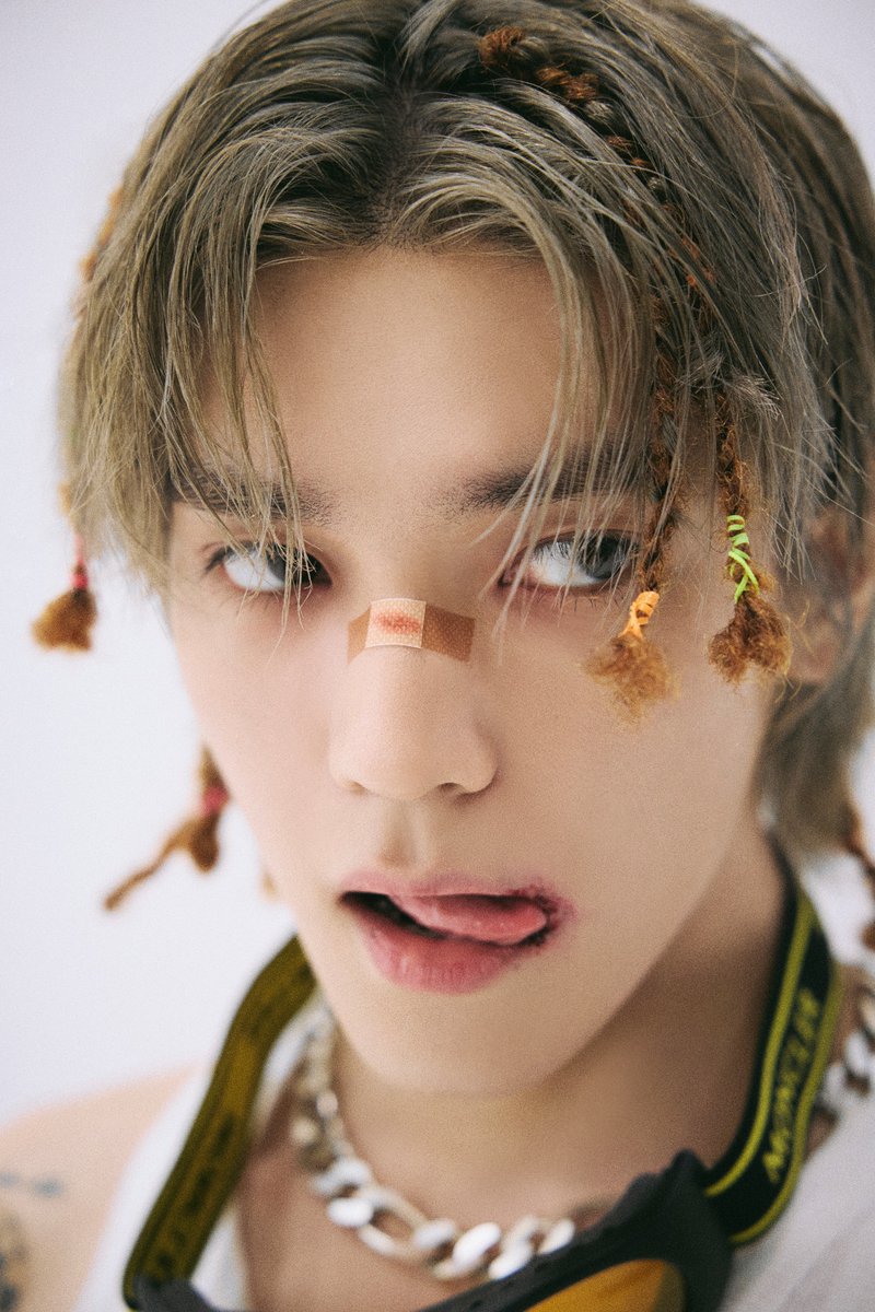 NCTsmtown's tweet image. TAEYONG 태용 'SHALALA' Trailer image

【SHALALA - The 1st Mini Album】
➫ 2023.06.05 6PM (KST)

#TAEYONG #태용 #SHALALA 
#NCT #NCT127 #TAEYONG_SHALALA
#NCT_TAEYONG_SHALALA