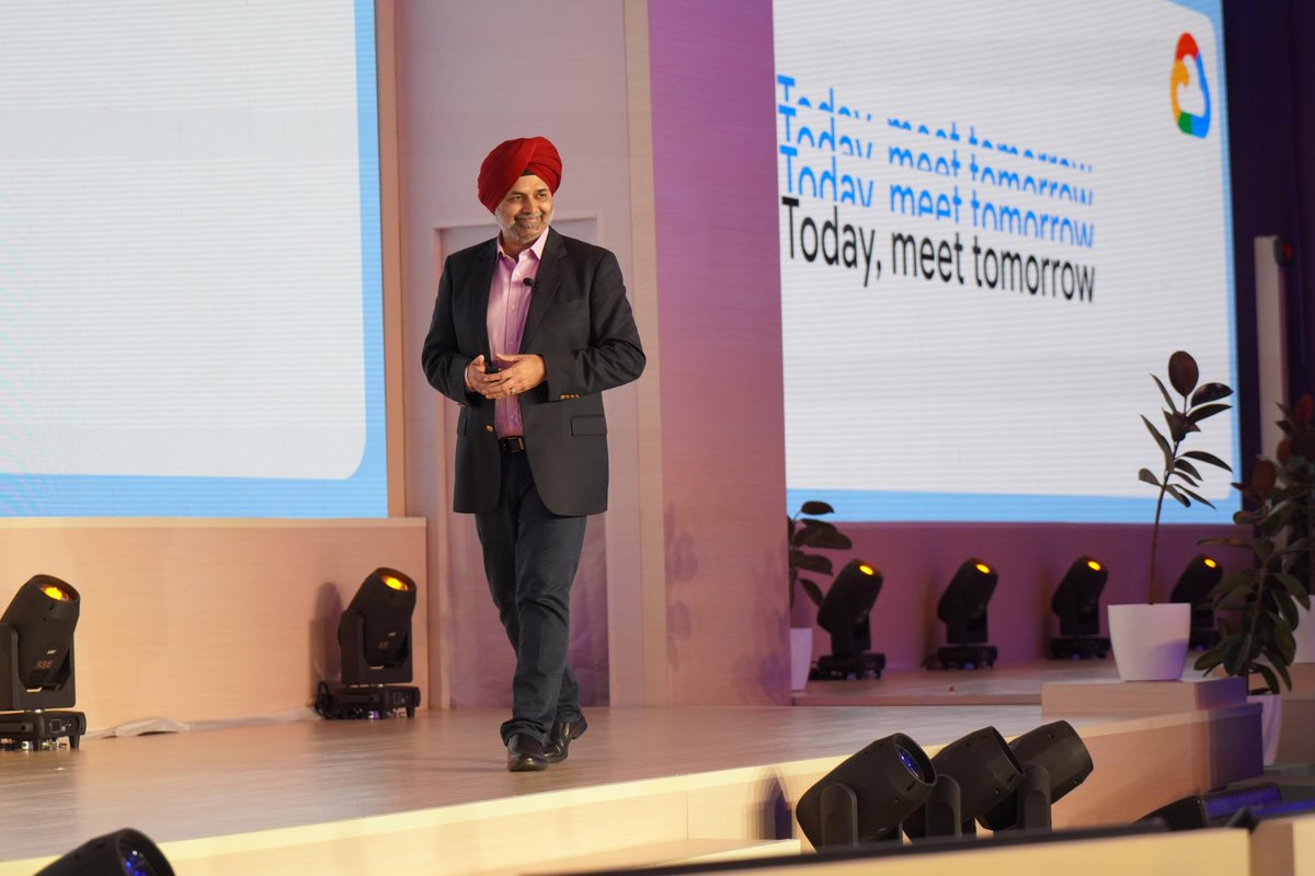 GoogleCloud_IN's tweet photo. 🚀 Our mission at #GoogleCloud is to act as an enabler to drive secure and scalable digital transformation for local businesses 🇮🇳 @Bikbedi, MD for Google Cloud India, talks about our efforts in bringing about that change at our flagship event - Leaders Connect India 2023 🌟 https://t.co/10VL4fbawW