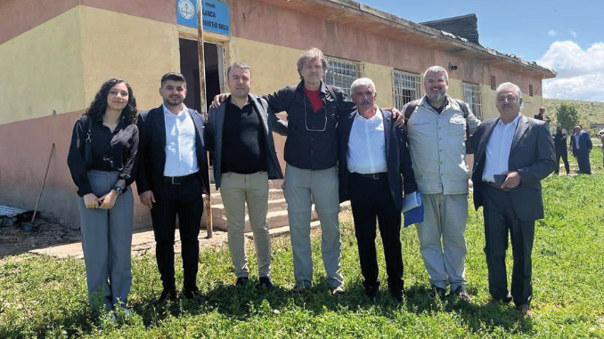 LA INTERSINDICAL tweet media