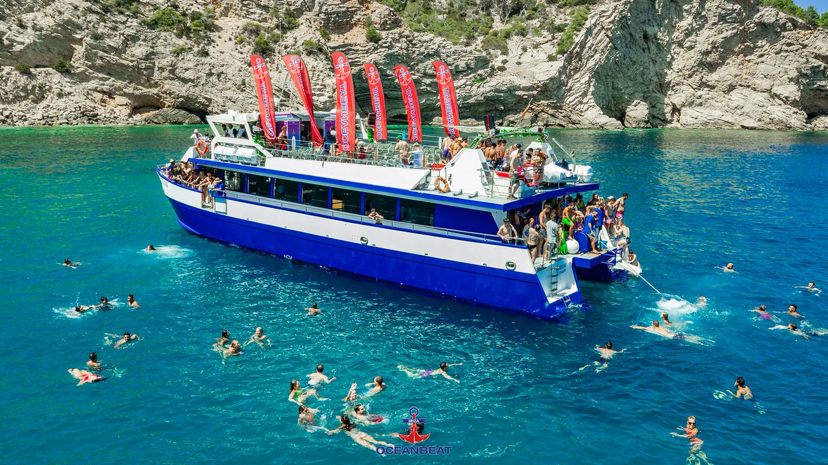 Looking for summer plans? Join us on our next boat party! 🎉 🛳

Get tickets here 👉 buff.ly/3VWabr5 

#ibiza #summerplans #summerideas #boatparty