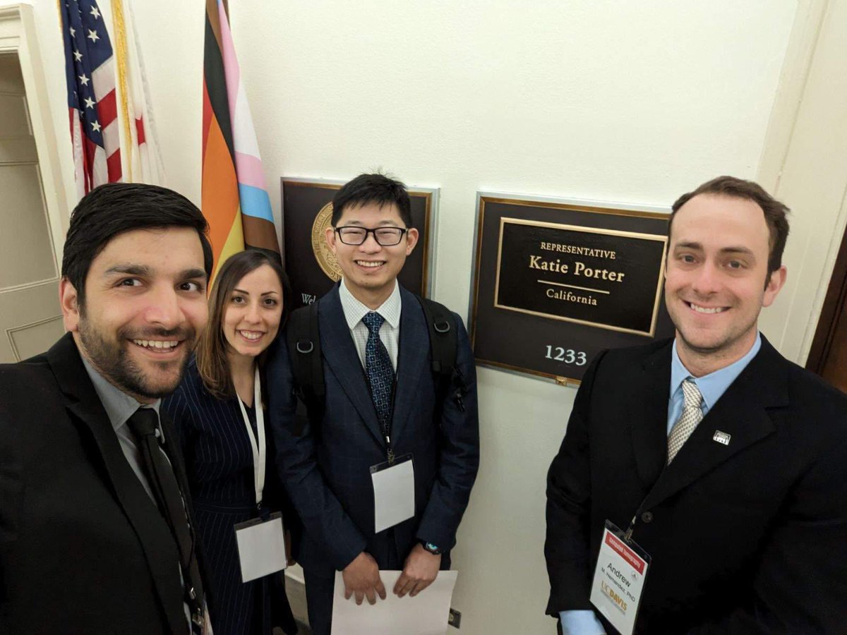 Our #RadVocates are hard at work on #CapitolHill today! These researchers will spend their day reminding #Congress to #FundHealth and imaging research at the <a href="/NIH/">NIH</a>. #ImagingInnovation #MedTech23 #HillDay