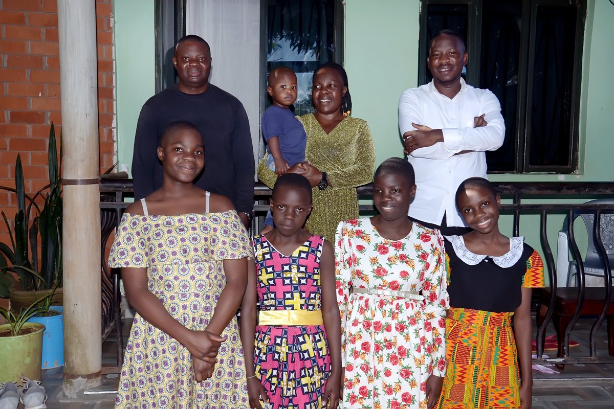 Visited this amazing family of my sis on Sunday after church. The evening wz well spent.