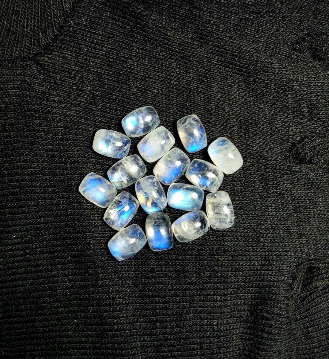 💰💰 MOONSTONE CABOXHON 7X9MM LOT #rainbowmoonstonejewelry #whiterainbow #whiterainbowmoonstone #crystals #crystaljewelry #wirewrappedjewelry #cabochonforsale #cabochonwholeseller #loosegemstones #loosejewelry #cabochonforsale #handmadegifts #handmadejewelry #silverjewelry