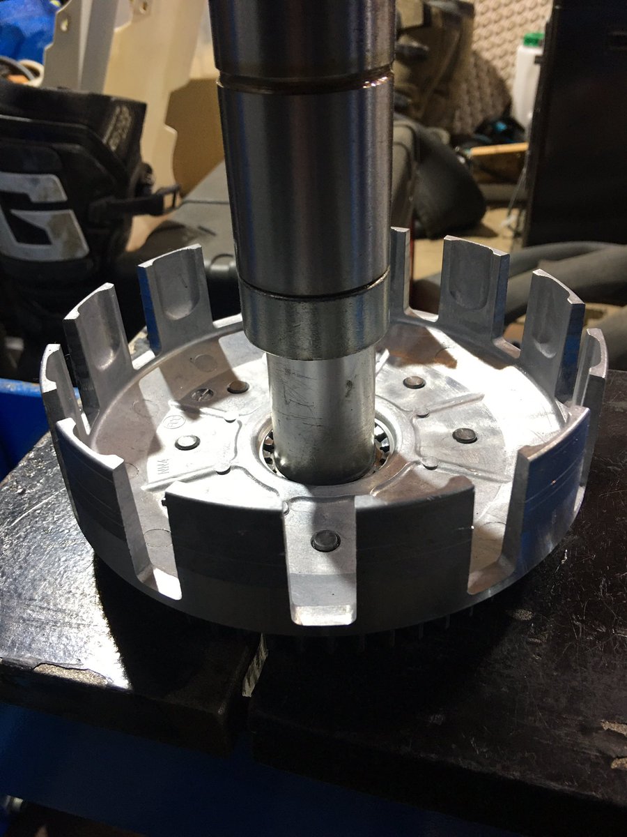 YQ7UeFJ7vL5Lh8a's tweet image. 夜中に出来た！
2005MONTESA 4RT
#4RT #RTL