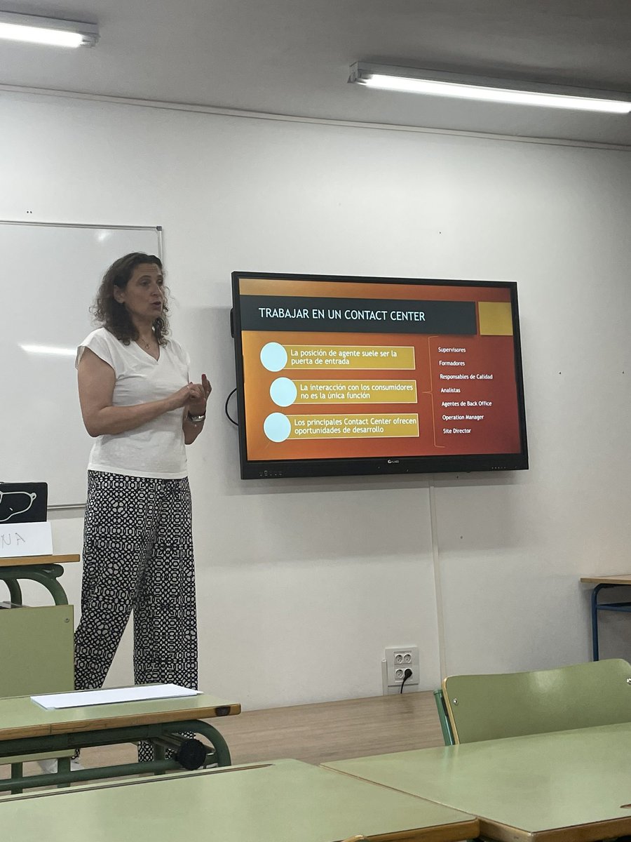 Martarojhin's tweet photo. Muchas gracias por la charla de hoy!! @AnabelenDel #CyACartuja https://t.co/Dzp4vTGQUd