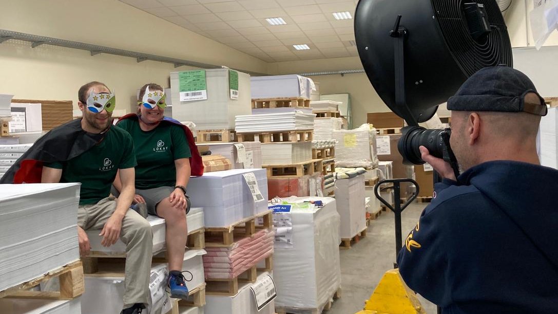 🦸Die ersten Helden bereiten vor, hier ein Foto aus der Lokay Umweltdruckerei💚Wer bereitet sich noch auf die #ECOchallenge zum #EMAShero vor? Am 30. Mai geht´s los. 
Alle Infos: emas.de/challenge