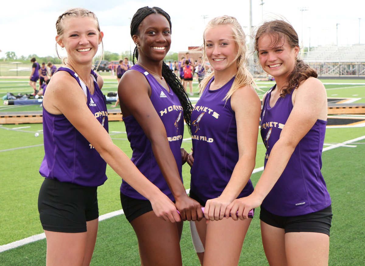 KayleeKinsinger's tweet photo. SO MUCH LOVE FOR MY 4x100m TEAM!! 💜💛🐝 #SOUL #VCTF
Video from League Meet! 
1st Leg- Natalie Webb 
2nd Leg- @Ashlynfaye211 
3rd Leg- Kaylee Kinsinger 
4th Leg- Kinsley Plumer 
… 
Regionals this week!! 👀 https://t.co/zYyMLV4cFD