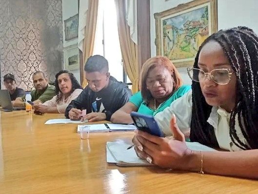 PSUVPazCastiIIo's tweet photo. #15Mayo 🚩Jasmi Mata responsable de la comisión Indígenas y Afrodescendientes del mpio Paz Castillo participó en Reunión Extraordinaria de la Dirección Indígenas y Afrodescendientes del @PartidoPSUV del estado #Miranda.🚩 #SomosPuebloDigno @HectoRodriguez @PsuvMirandaVE https://t.co/Pmnw26GBJE