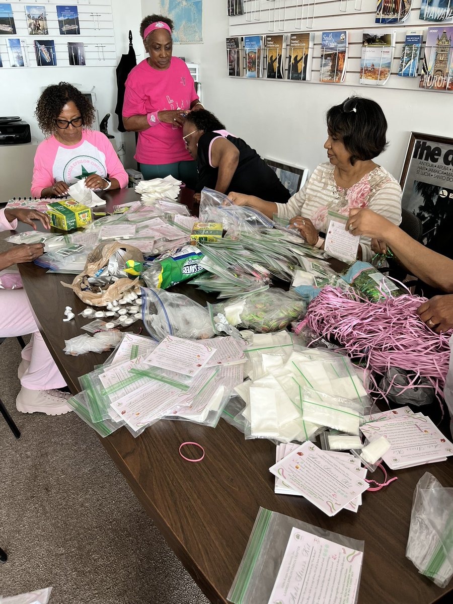 LEOAKA1908's tweet photo. May is Mental Health Awareness month. The mental health committee is soaring to greater heights by empowering our families by providing mental resources, tidbits and tools. Look at the committee working hard preparing mental health kits with sisterly love!! #mentalhealthawareness https://t.co/5NQjGA6vJg