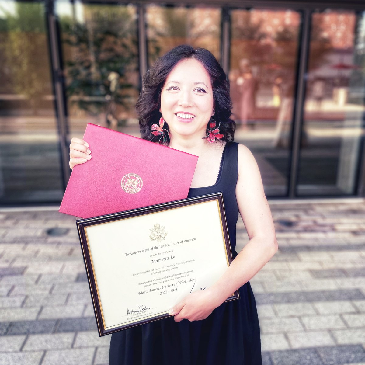 Congrats to @HumphreyProgram fellow @lemarietta '22 @MIT on her Certificate of Completion of a program of graduate study & professional development @MITdusp #Fulbright #HumphreyFellows dusp.mit.edu/spurs-fellows/…