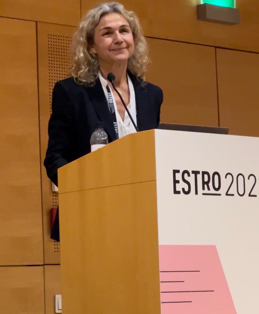 OncoRadSantPau (@oncoradsantpau) on Twitter photo 👩🏼⚕️Dra. Sancho, <a href="/Gemmas3108/">Gemma Sancho Pardo</a>, chief of Radiation Oncology 🏥 <a href="/HospitalSantPau/">Sant Pau - Campus Salut Barcelona</a> presented #ESTRO2023 the 📈 of total body irradition #TBI in pts with acute leukemia after allogeneic trasplant. <a href="/hematosantpau/">Hematología SantPau</a>
💡TBI (13.5Gy) using 🫁 shields & avoiding doses > 8.5Gy will ⬆️ OS 👩🏼⚕️Dra. Sancho, <a href="/Gemmas3108/">Gemma Sancho Pardo</a>, chief of Radiation Oncology 🏥 <a href="/HospitalSantPau/">Sant Pau - Campus Salut Barcelona</a> presented #ESTRO2023 the 📈 of total body irradition #TBI in pts with acute leukemia after allogeneic trasplant. <a href="/hematosantpau/">Hematología SantPau</a>
💡TBI (13.5Gy) using 🫁 shields & avoiding doses > 8.5Gy will ⬆️ OS