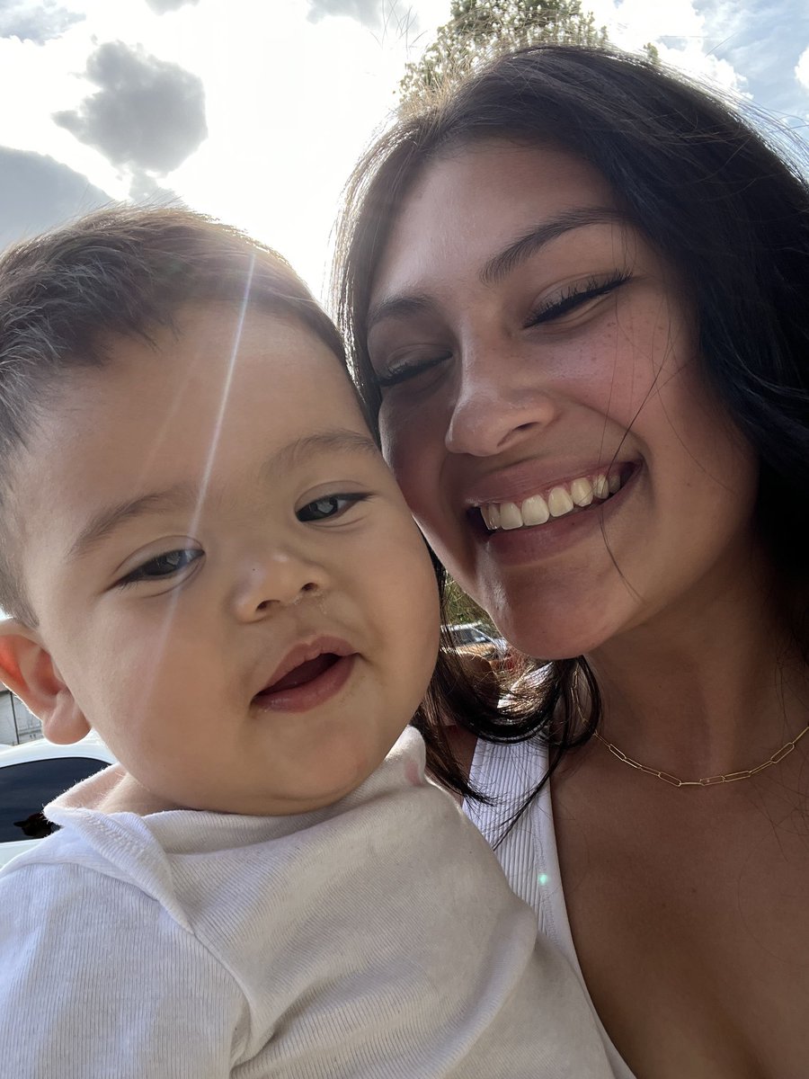 rebeccafranco27's tweet photo. Selfies of me and my big boy from yesterday https://t.co/ZGoSF4C9TV